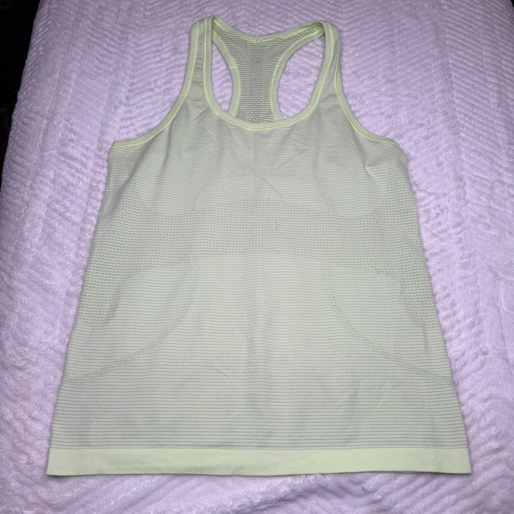 Lululemon Seamless Racerback Tank Green Size M Flawed